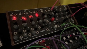 Découvrez Ostilh, d'Eowave et Touellskouarn