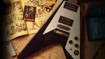 La guitare des débuts de Kirk Hammett dans Metallica clonée par Gibson