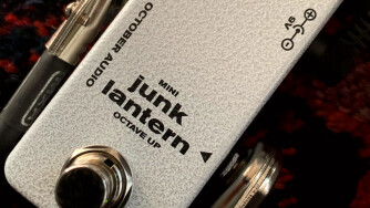 Une version mini de la Junk Lantern est disponible chez October Audio