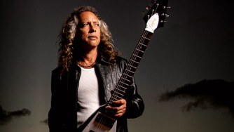 Epiphone dévoile la Kirk Hammett 1979 Flying V