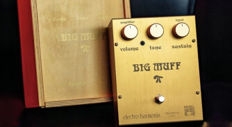 Electro Harmonix dévoile la Double Anniversary Big Muff Pi Gold