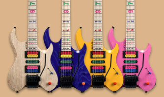 De nouveaux modèles signature Jason Becker chez Kiesel