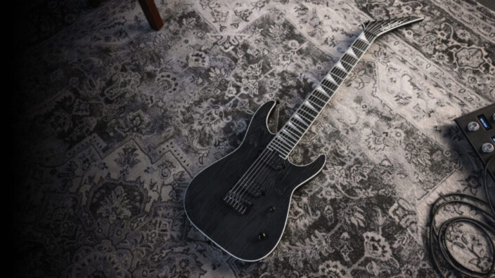 Jackson a actualisé le modèle signature Jeff Loomis