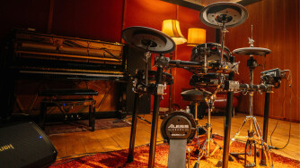Alesis présente un nouveau kit de batterie électronique
