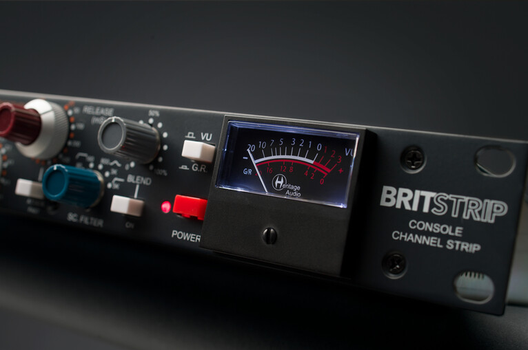 La tranche de console BritStrip est arrivée chez Heritage Audio