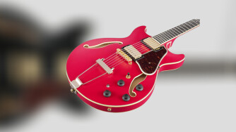 Ibanez renouvelle son offre hollow-body avec l'AMH90