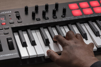 M-Audio lance les claviers MIDI Oxygen MKV en 25, 49 et 61 touches