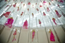 Yann de Pins - One million dolls