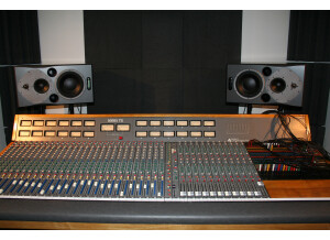 Trident Serie 75