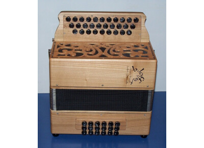 B. Loffet Graet e Breizh - 3 rangs  - 2 voix - 18 basses