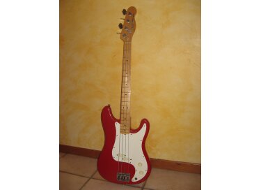Fender Bullet Bass B-30