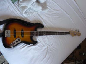 Fenix by Young Chang Jazz Bass