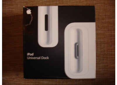 Apple universal dock I pod