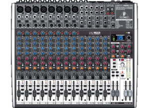 Behringer Xenyx X2222USB