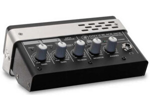 Mackie Onyx Blackjack