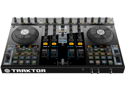 Native Instruments Traktor Kontrol S4