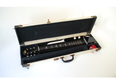 Supro Lapsteel