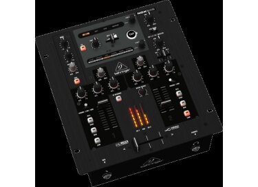 Behringer NOX202