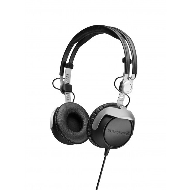 [NAMM] beyerdynamic DT 1350 Headphones