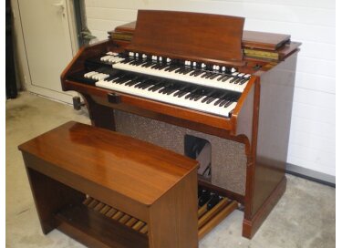 Hammond A105