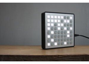 Monome Hardware grayscale 64