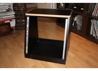 Chauve Souris Meuble 19" rack 10u incliné