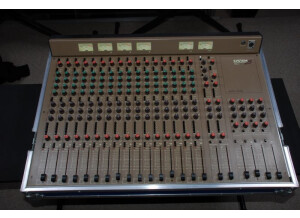 Allen & Heath System 8 - 164