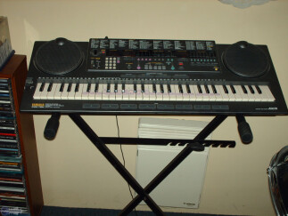 Yamaha PSS-795