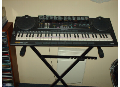Yamaha PSS-795