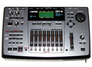 Boss BR-8 Digital Recording Studio