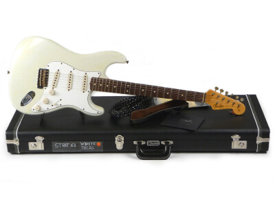 Fender Custom Shop Limited Edition '63 Relic Stratocaster