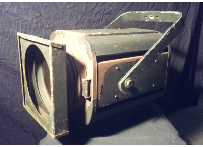 Robert Juliat PC 2000W