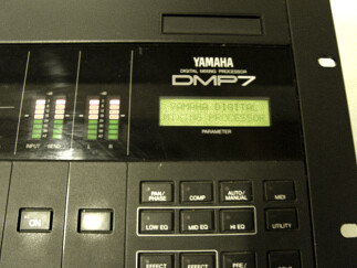 Yamaha dmp 7