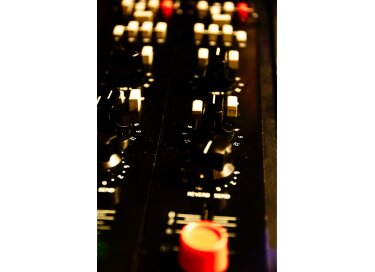 Eric Beam L-401 Console EQ