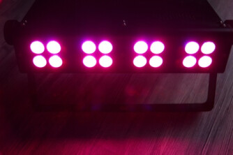 Stairville Xbrick RGBW