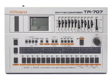 Roland TR-707