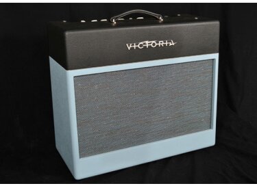 Victoria Amplifier Silver Sonic