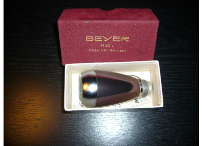 Beyerdynamic M 26 C