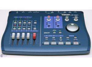Tascam US-224