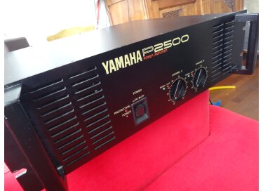 Yamaha P2500