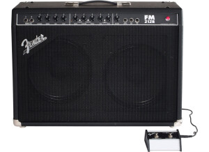 Fender FM 212R