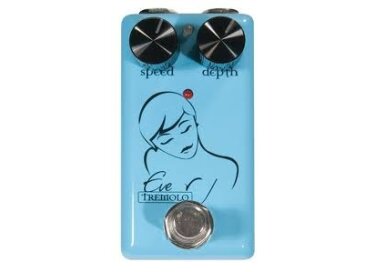 Red Witch Eve Tremolo