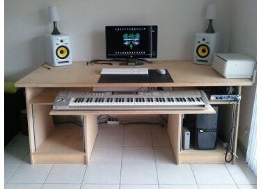 Music Store MAXXstation