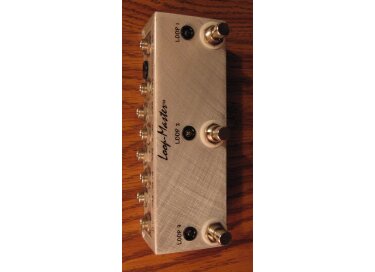Loop Master 3-loop effect switcher