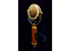 Ear Trumpet Labs Edwina