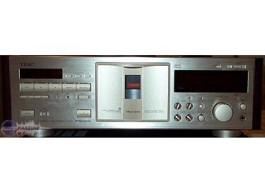 Teac V-7010