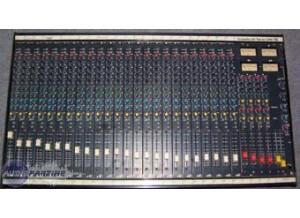 Soundcraft 200SR 24/4/2