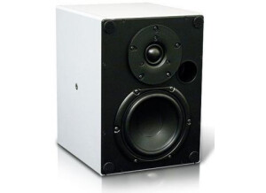 Goldmund Metis speaker