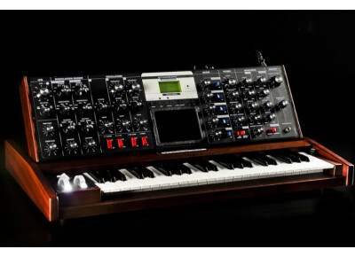 Moog Music Minimoog Voyager Select Series
