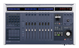 Roland VS-700-CS